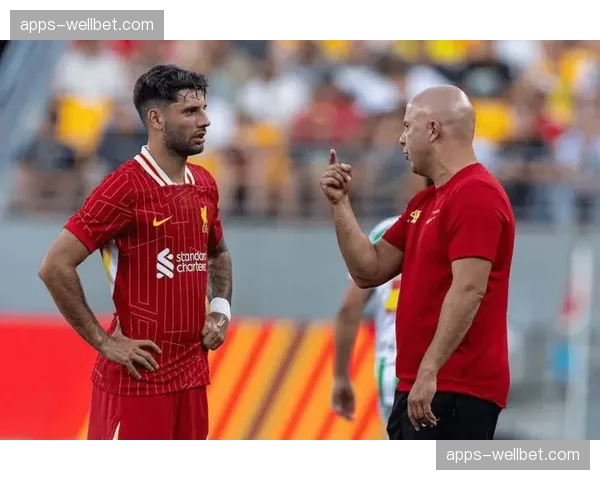 斯洛特索博斯洛伊默契不足 利物浦中场整体运转受影响